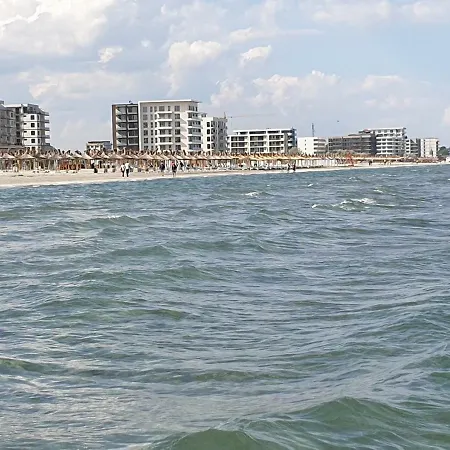 Mamaia Nord Apartment