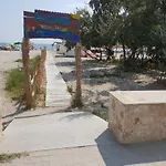 Mamaia Nord アパート ナボダリ