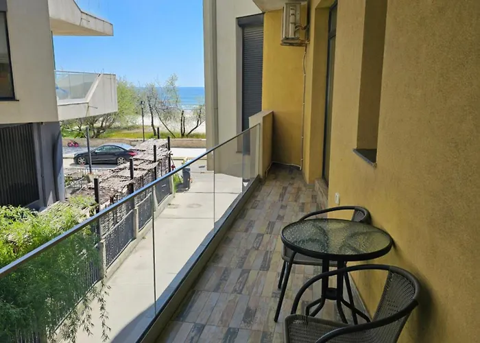Mamaia Nord Apartamento *